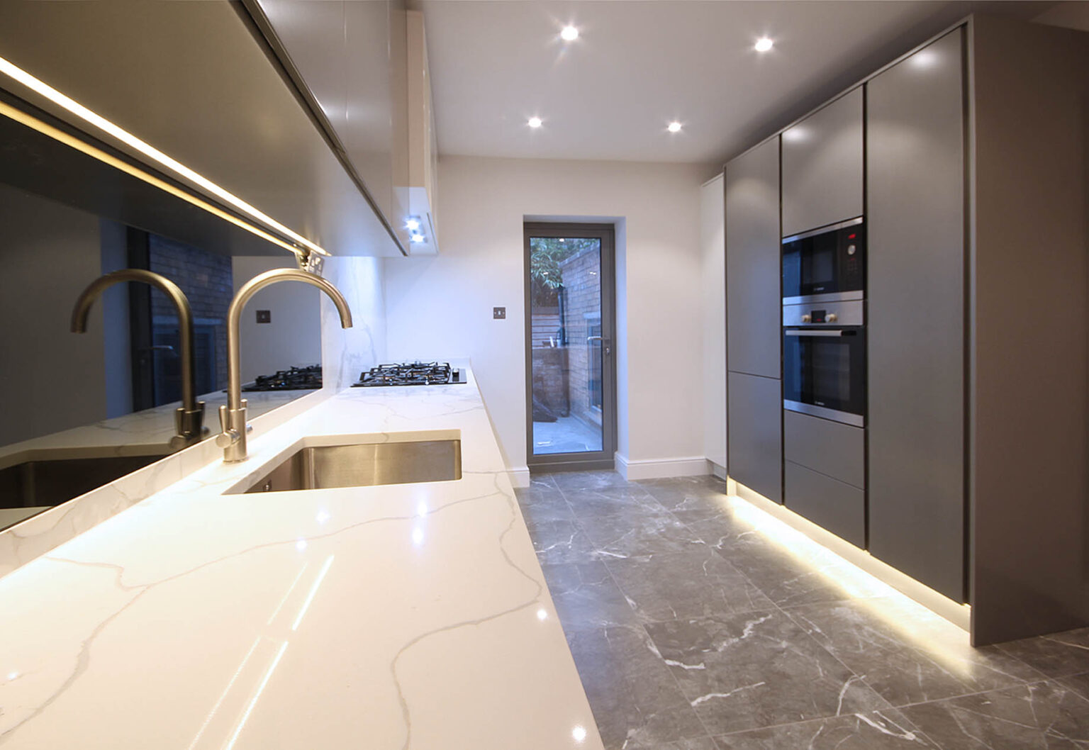 Refurbished flat kitchen in EC1